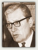 Евгений Сергеевич Ляпин (1914–2005) Евгений Сергеевич Ляпин (1914–2005)